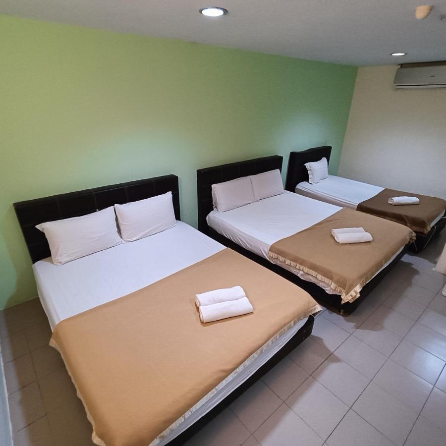 One Hotel 2*